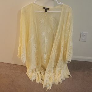 Pale yellow shrug